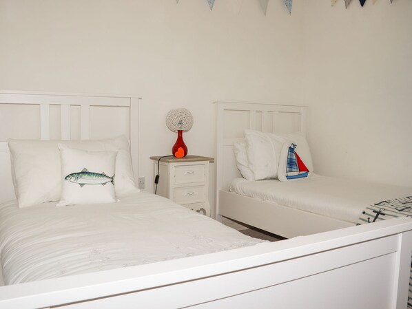 3 habitaciones, decoración personalizada y muebles diferentes 