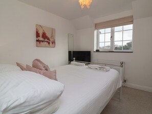 Cottage | 3 bedrooms, individually decorated, individually furnished, free WiFi - Atlantic View (Bude)