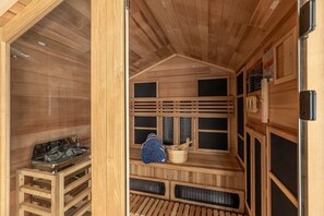 Sauna - Ski-in/Ski-out Cabin with Hot Tub, Fireplace, Heated Garage, and Grill! (Big Sky)