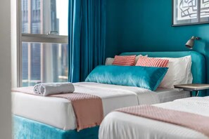 In-room safe, iron/ironing board, free WiFi - Downtown Views (Dubai)