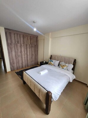 Family Apartment, Balcony, City View | Free WiFi