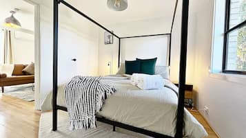 1 bedroom, iron/ironing board, WiFi, bed sheets