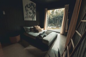 3 chambres, fer et planche à repasser, Wi-Fi, draps fournis