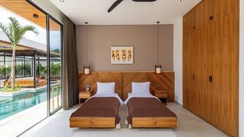 Deluxe Villa, Pool View