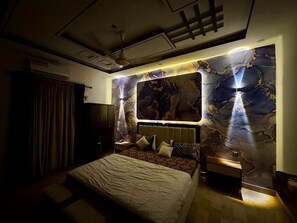 9 Schlafzimmer, Bügeleisen/Bügelbrett, Internetzugang