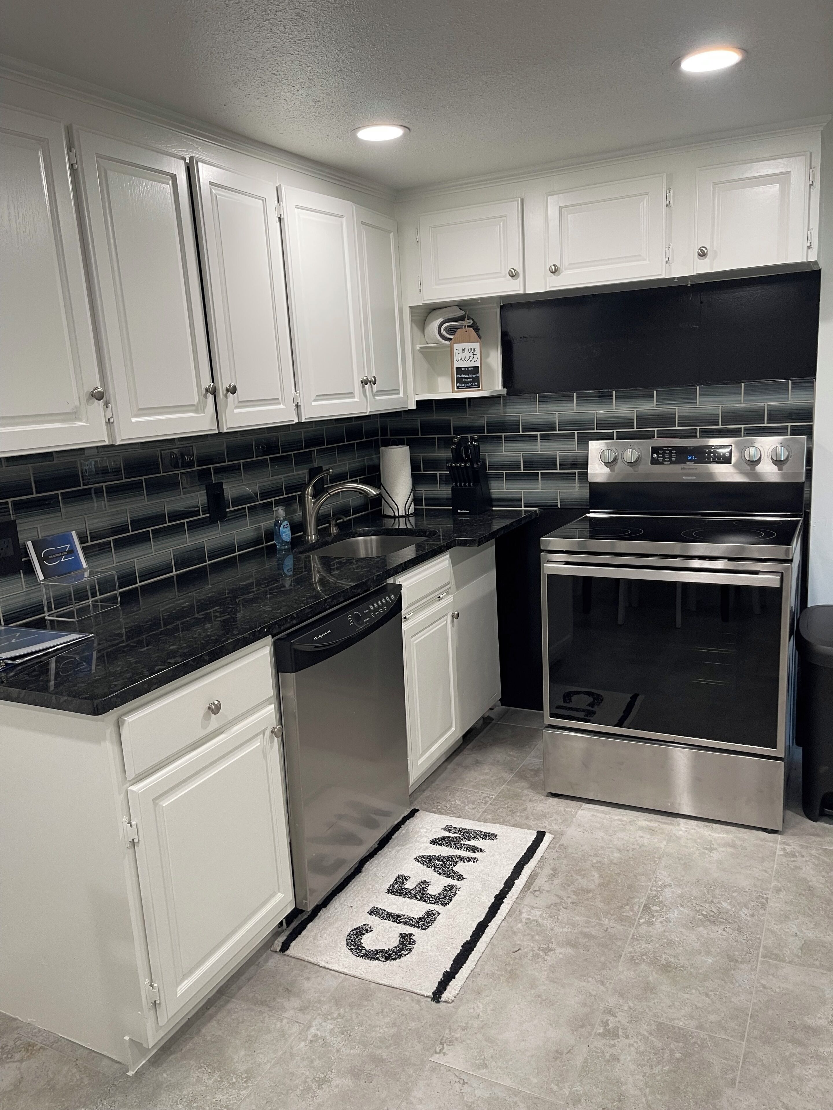 微波炉、烤箱、炉灶、洗碗机