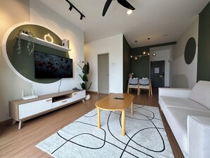 Apartment, 2 Bedrooms | Living area