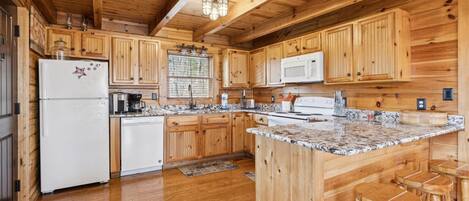 Refrigerador, microondas, parrilla de estufa y lavavajillas