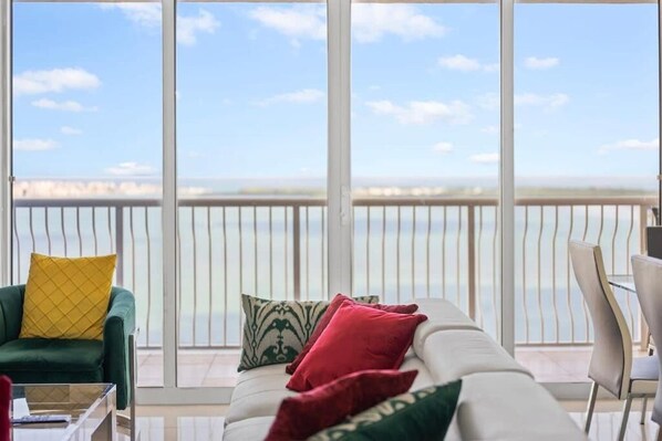 Interior - Ilios Rentals (Miami)