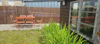 House near town center with garden