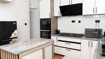 Mikrowelle, Ofen, Herdplatte