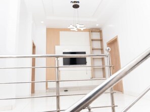 Interior - Modern Luxe Apartment w/ Gym & Pool (Lagos)