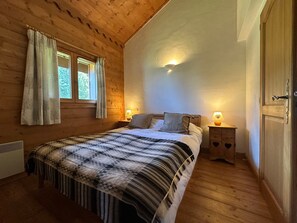 4 bedrooms - Comfortable ski-in apartment for 8 people (Morillon Village)