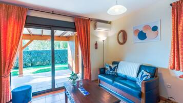 Televisión, chimenea