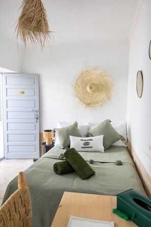 Deluxe Double Room, Courtyard View | In-room safe, free WiFi - Riad El Jadide (Marrakech)