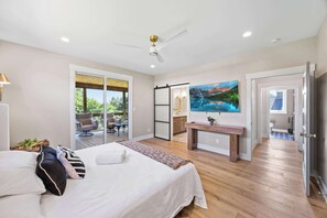 5 Schlafzimmer, Schreibtisch, Bügeleisen/Bügelbrett, WLAN