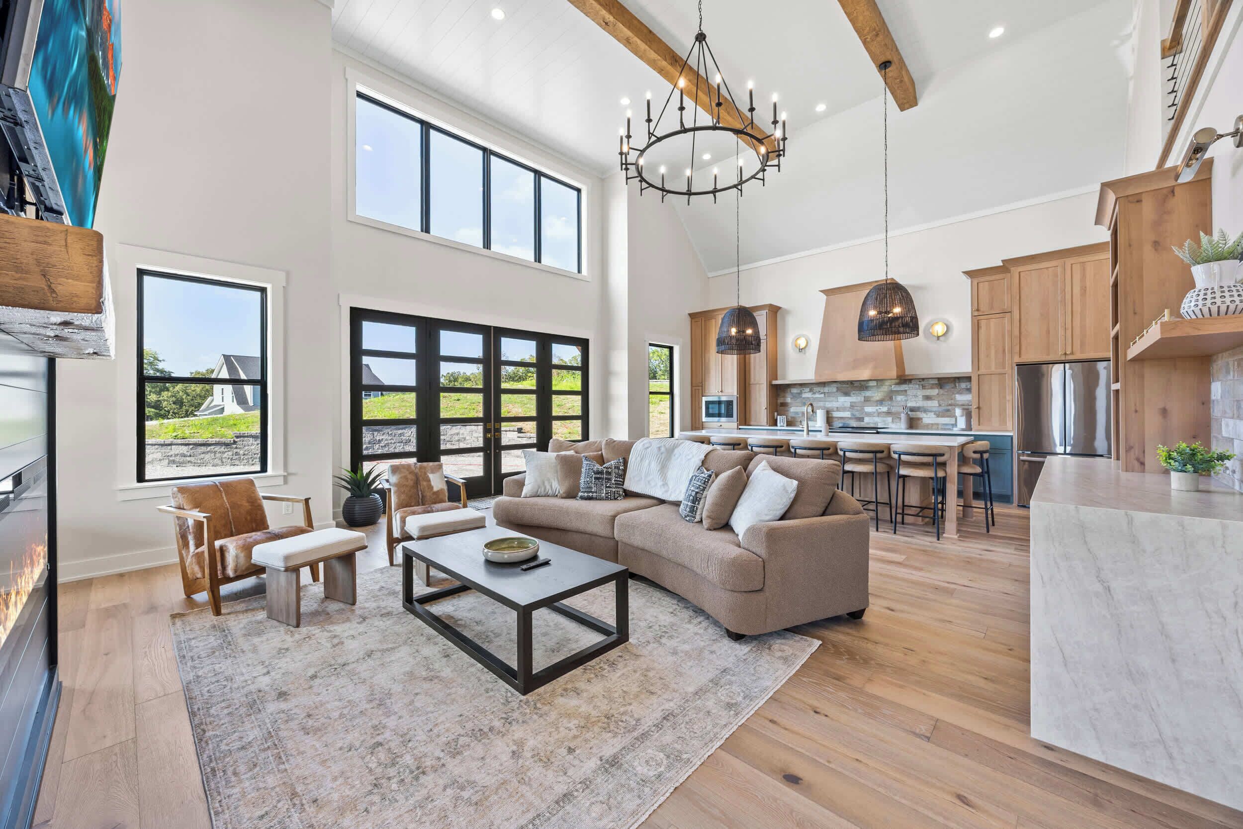 TV, fireplace, offices