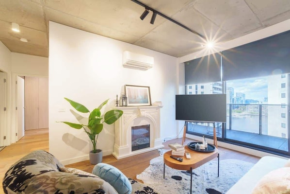 TV, offices