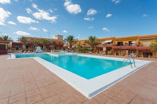 Vacation Apartment 'Casa Lita' with Shared Pool, Private Terrace and Wi-Fi