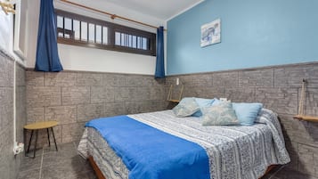 1 camera, ferro/asse da stiro, Wi-Fi, lenzuola