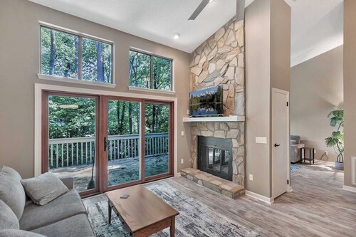 143 Harbor Lights Keowee Key