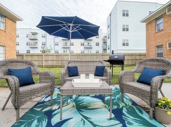 Property grounds - Relaxing 2 Bed & Bath Apt Home By the Beach (Virginia Beach)