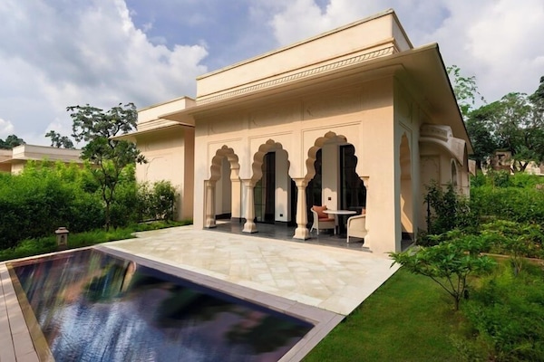 Premier Room with Private Pool | Free minibar items, in-room safe, blackout drapes, soundproofing