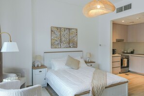 1 bedroom, iron/ironing board, internet, bed sheets
