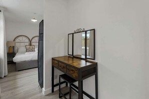 2 Schlafzimmer, Bügeleisen/Bügelbrett, WLAN, Bettwäsche