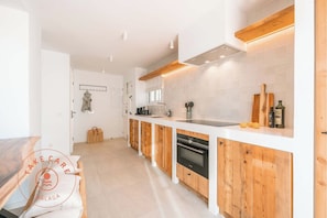 Kühlschrank, Ofen, Herdplatte, Geschirrspüler