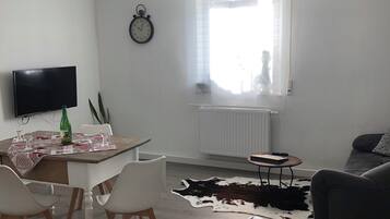 Apartemen Basic | Area keluarga
