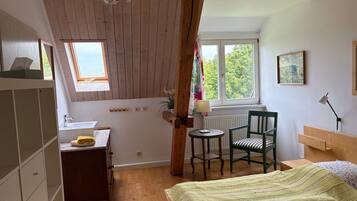 2 sovrum, wi-fi och sÀngklÀder