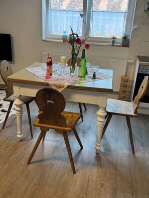 Apartment | In-room dining