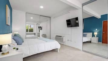 1 bedroom, desk, iron/ironing board, free WiFi