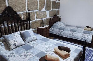 2 bedrooms, WiFi, bed sheets