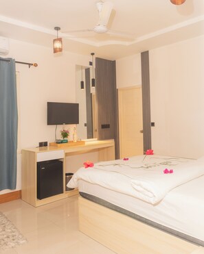 Basic-Doppelzimmer, Gartenblick | Kostenloses WLAN