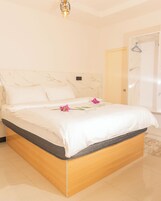 Habitación básica doble, vistas al jardín | Wifi gratis