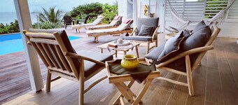 Chez Marie & Philippe - La Villa By Ferdi'Nan - Aïchi Bed and Breakfast