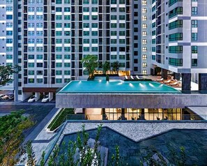 Pool - 2 Bed Room At Great Location - Best Of Pattaya (Pattaya)