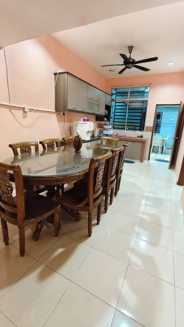 Maison, 3 chambres, fumeur | Restauration