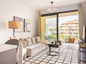 Living room - Sanders Limassol Park (Trachoni)