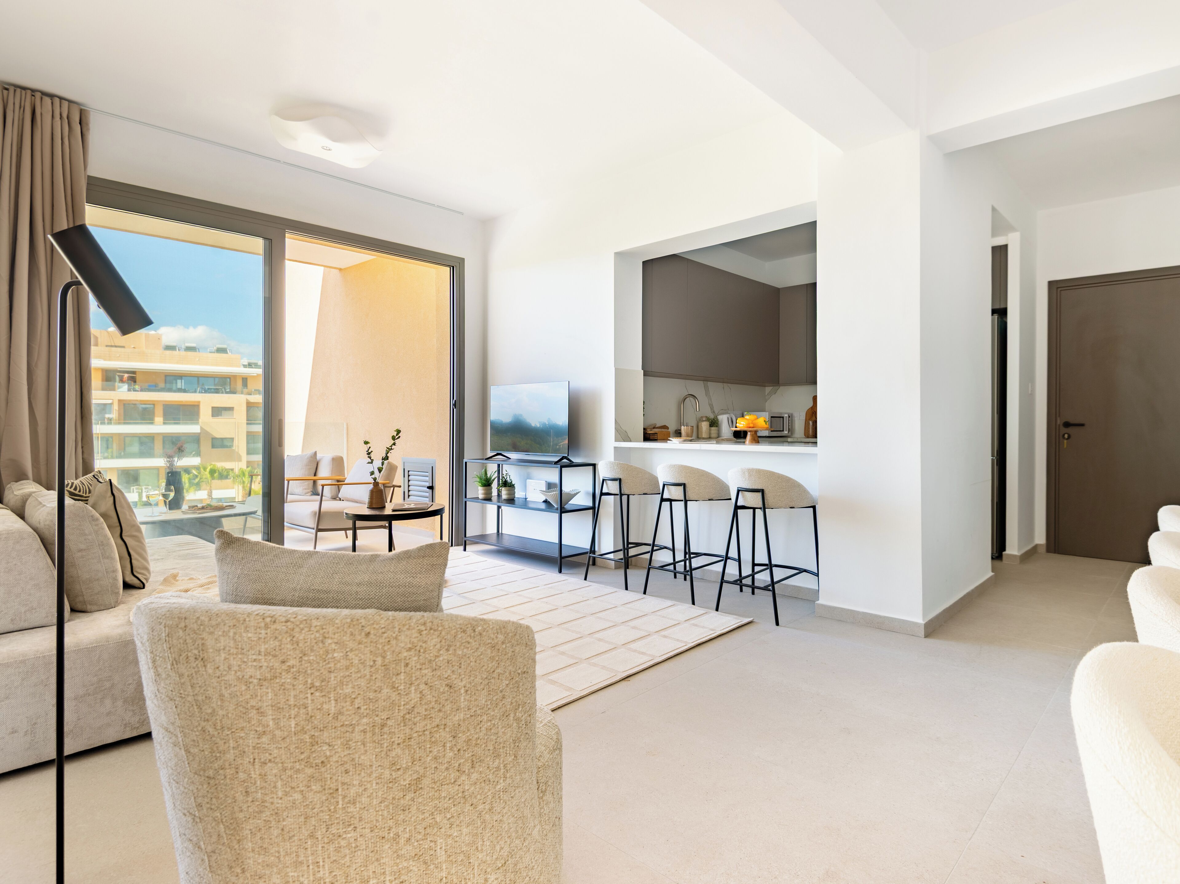 Apartment, 2 Bedrooms, Terrace, Garden View | Living room