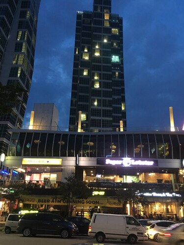 Urbano Luxury Homestay