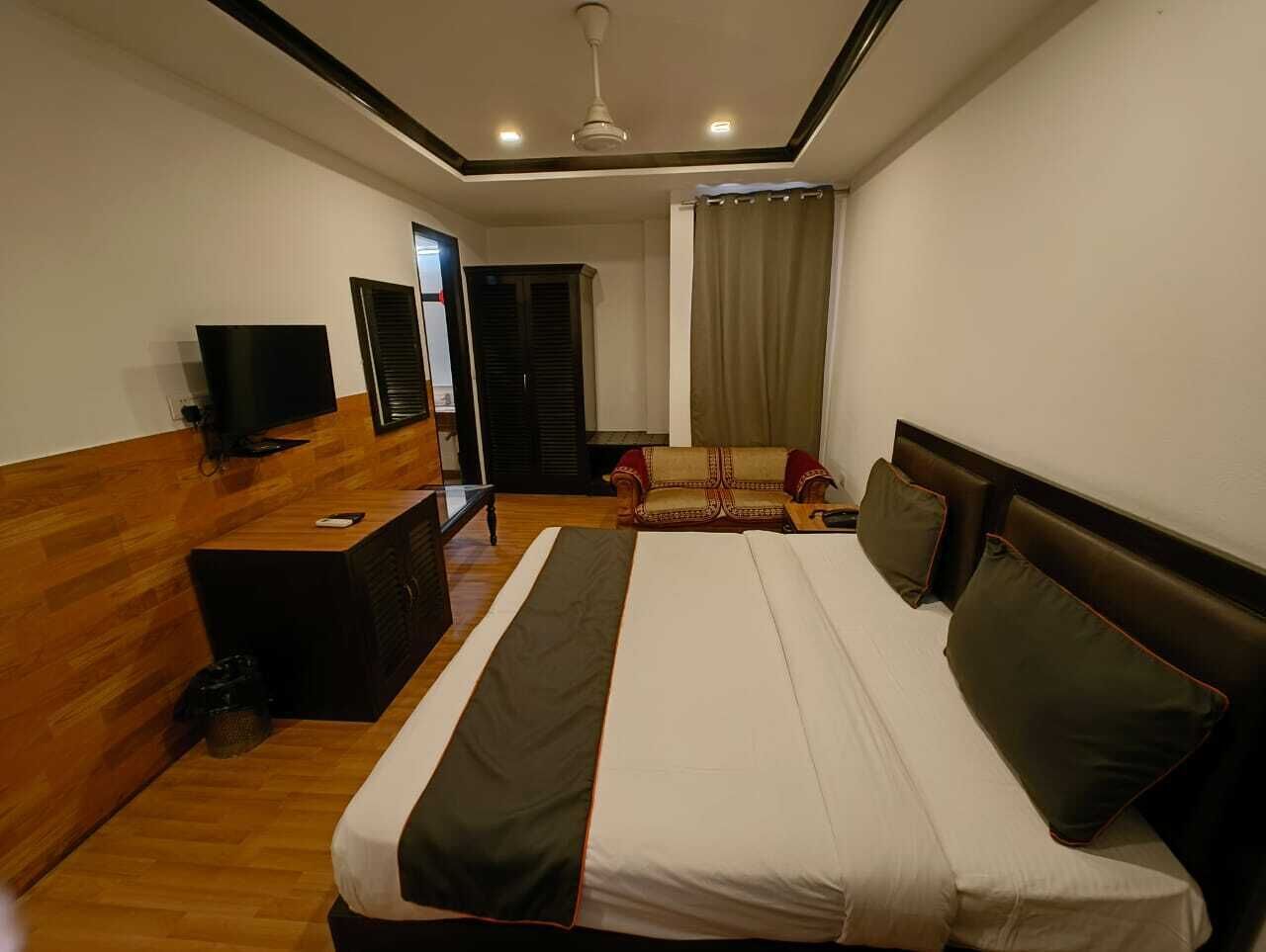 Deluxe Double or Twin Room | Free WiFi