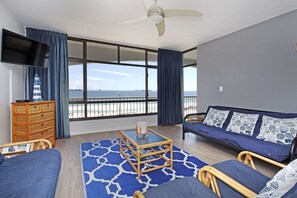 アパートメント (2 Bedrooms) | 内装