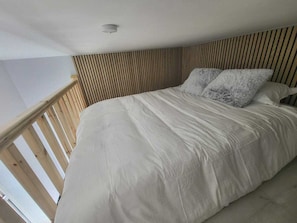 2 habitaciones, internet y ropa de cama 