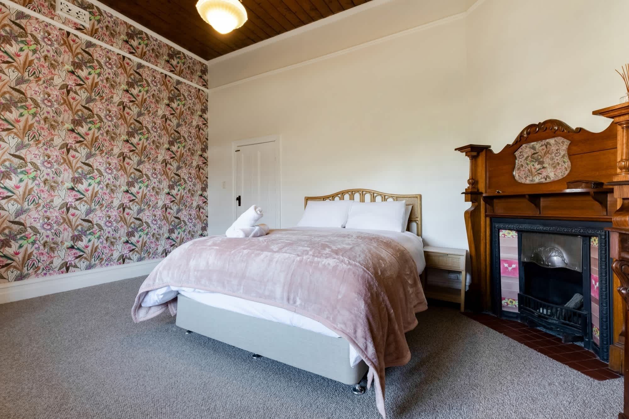 4 間睡房、熨斗/熨衫板、Wi-Fi、床單