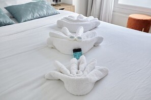 3 chambres, fer et planche à repasser, Wi-Fi, literie fournie