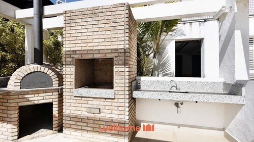 Studio em Cotia com piscina e academia