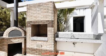 Studio em Cotia com piscina e academia